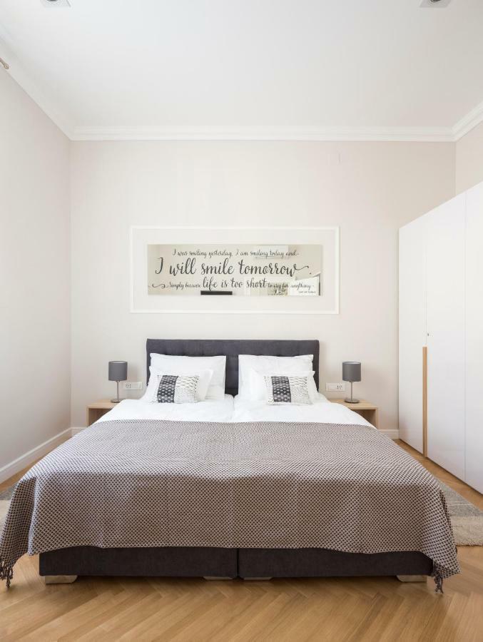 White Rose Apartment Zágráb Kültér fotó